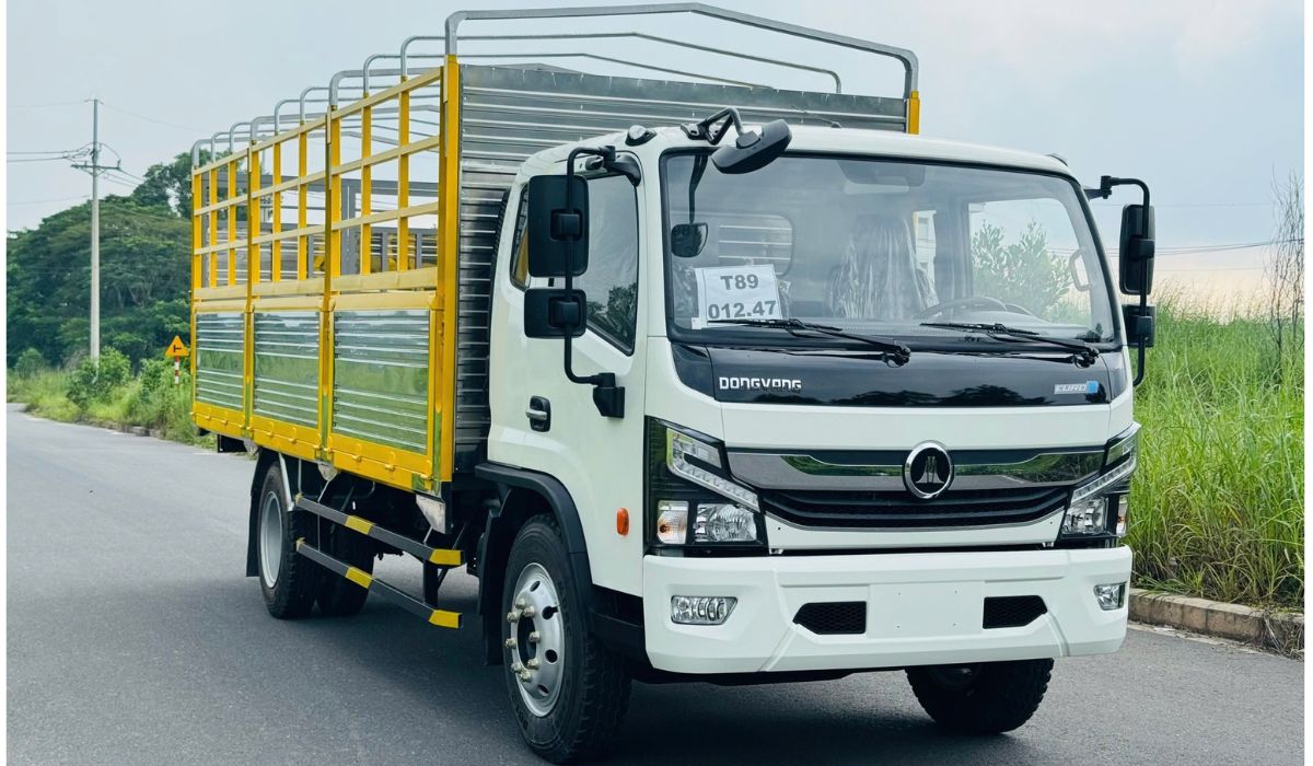 Xe tải Đồng Vàng D8 hiểu nhu cầu vận chuyển đa dạng của khách hàng phân ...
