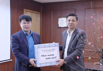 Chủ Tịch Công Đoàn GTVT Việt Nam Chúc Tết CBNV Tổng Công Ty Công Nghiệp Ôtô Việt Nam
